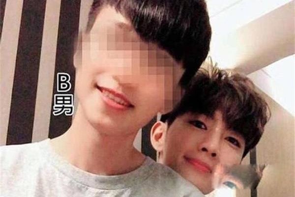 炎亚纶和三个男友什么梗出柜是一个事实