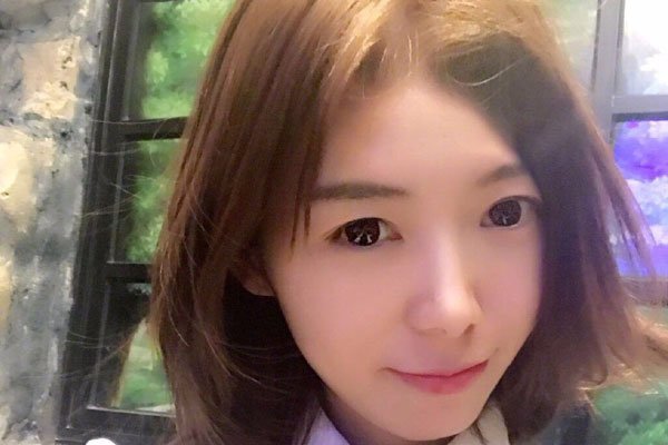 Ů��˵С¥��ô���ǹ������� ����˼��������