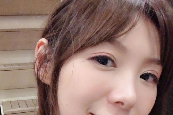 Ů��˵С¥��ô���ǹ������� ����˼��������