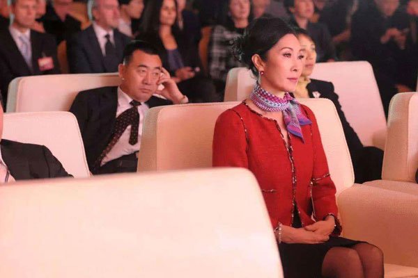 ˭����˼�ϵ����� ���潻Ů��Ϊʲô������