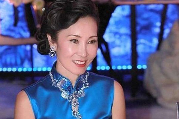 ˭����˼�ϵ����� ���潻Ů��Ϊʲô������