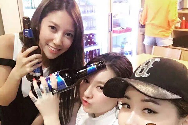 �������˼�ͥ����������ʵ���� �����ӱ���Ϊ������