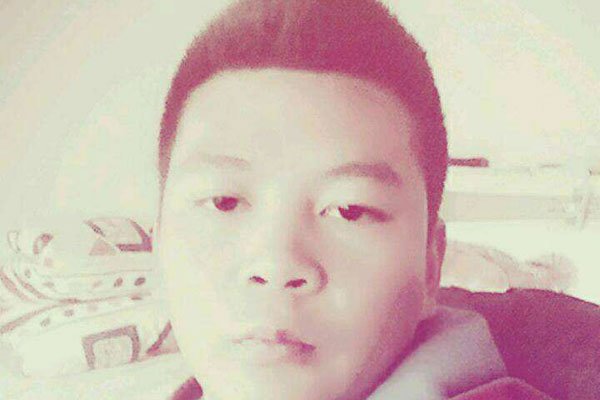 yy����������˭ Ϊ��׷Ů�������Ѷ���Ǯ