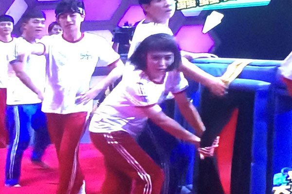 yy����������˭ Ϊ��׷Ů�������Ѷ���Ǯ