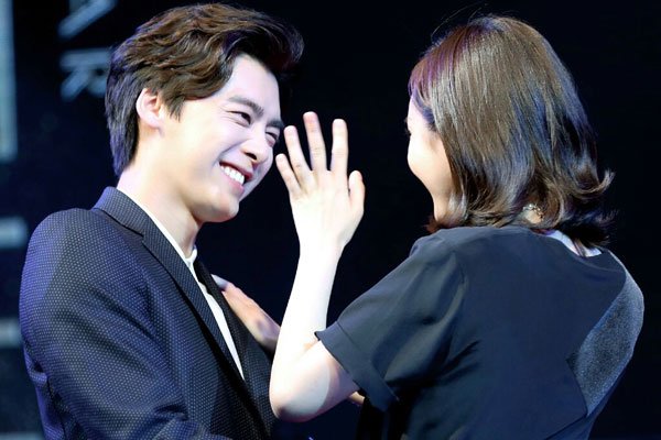 杨幂李易峰发生了什么 现在的关系如何了