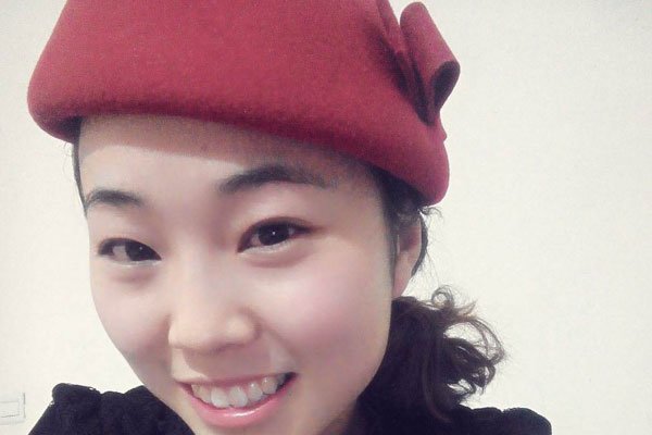 蒋鑫老婆李静茹资料照片吃着中国资源买豪车的男人