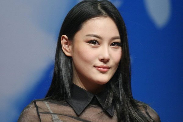 张馨予的大尺度令李晨忍受不了 军嫂成功洗白了
