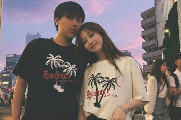 ���ΫhΪʲô�е羺������ UU�����ź�¬��ΰ������