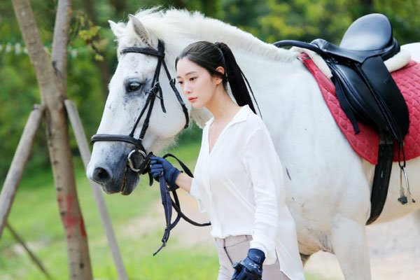 �����19����Ӱ����Щ Ӣ����������Ů��Ա