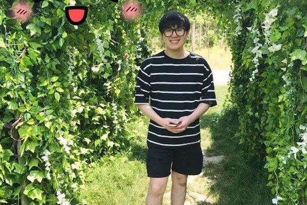 ������������ ʵ����ǿ��ְҵѡ����