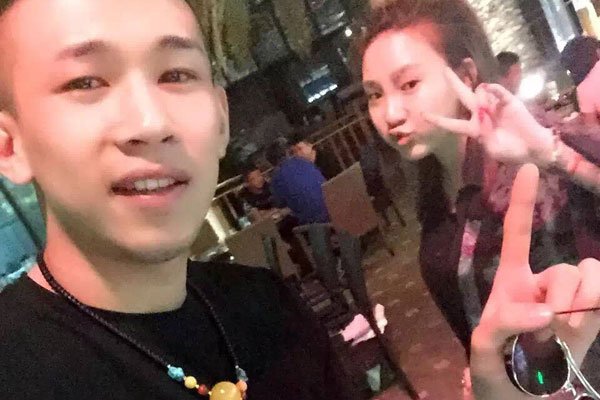 �������˻���ˣ�����¼� һ�������Ů�ϴ������