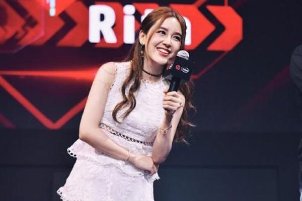 ����ս���羺��ʲô�� RitaС��ɣ������ˮƽ�൱����