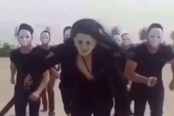 ����Ϫ�������ݱ�����ʲô һֱ˵���������ô����