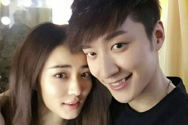 ��贺������������ô���� ��ϵ����ͦ������