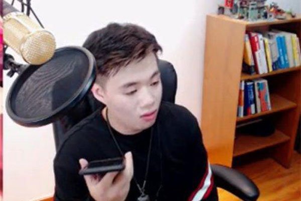 ��������绰��С�� Ӳ�ǰѶԷ���������