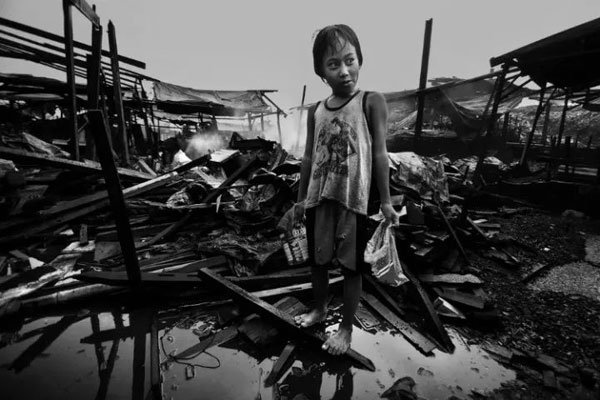 ����԰ɱ����ʵ������˭ ��Ը��¶�����������