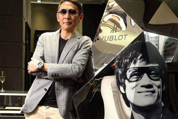 ť���󰸼�Ů����С�� �ַ�Ů��Ա����˵����