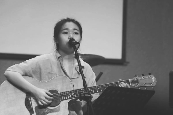 花粥的歌曲怎么消失了 否和PG One的事情有关系