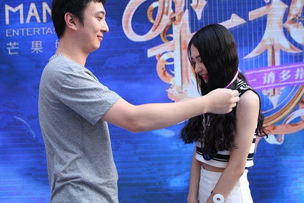 ̷���θ��������ض�� ��У���������ھ���λ����