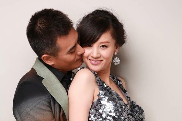 陈龙第一任妻子张远是谁 和现任妻子章龄之是二婚吗(2)