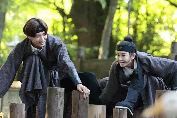 ��Сͮ��½��һ���� ���ʮ������Ǳ�Ȼ������