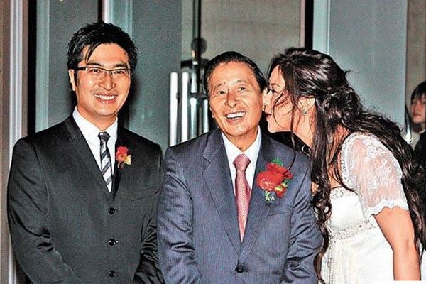 ����俺����׻���ô��ô�� ǰǰ��������ĸ�����