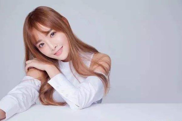 ��������������Ľ�����˭ �����Լ��ķ�˿