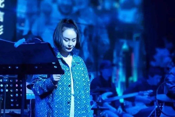 ����֣������������ �ϳ������ư�פ��