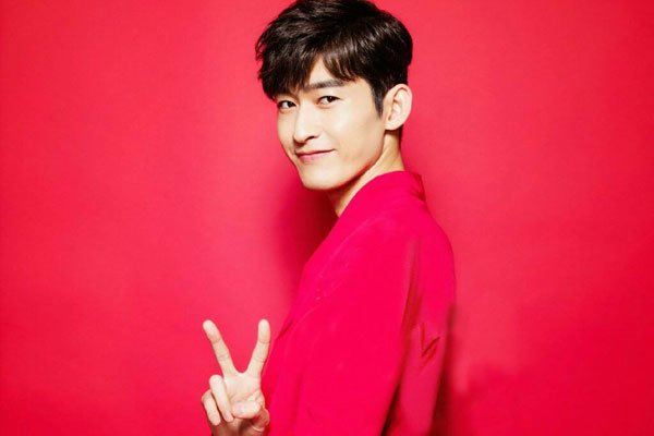 �ź���֤���Ů������˭ Ů�˲��������Ķ���