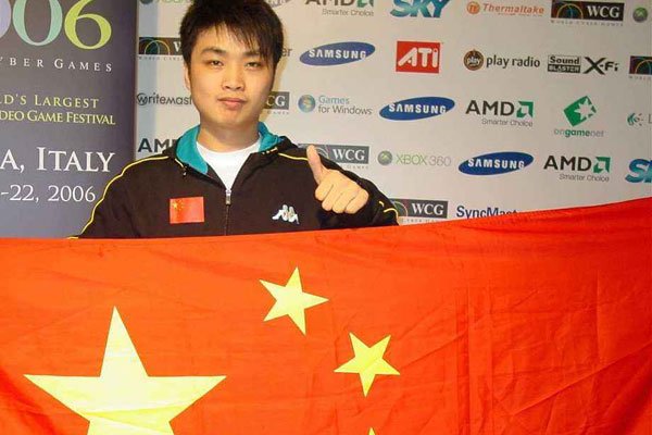 李晓峰个人资料简介 为什么一直在喊sky人皇呢