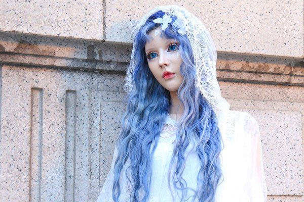 芭比迪丽拉素颜图片 家庭背景到底是怎样