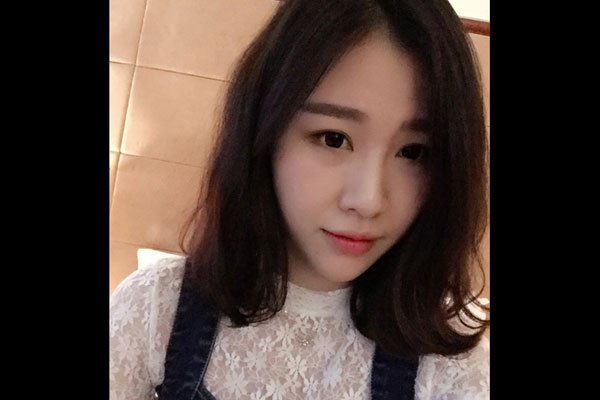 冷雨萱个人资料 冷冷因洗澡照事件增添了不少骂名