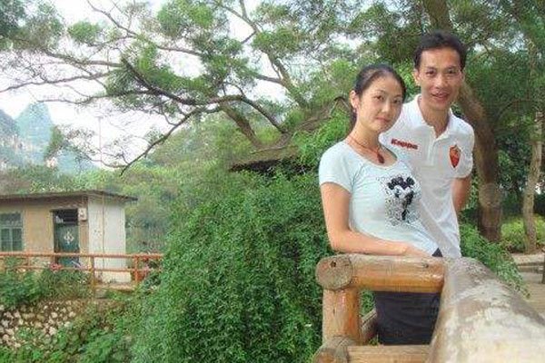 骗婚女莫青个人资料 未婚夫曝光了莫青很多私密照片