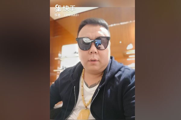 �������౳���Ͳ�һ�� ���ϻ���ô����û��һ���λ