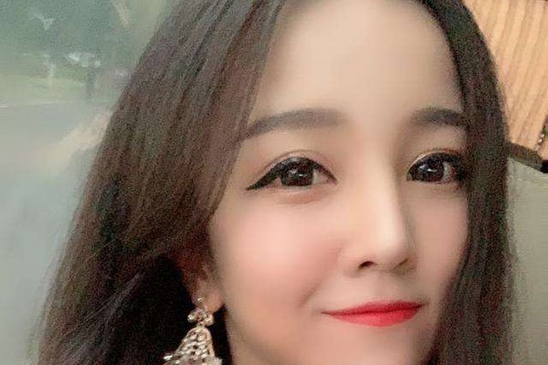 ����İİ8000һ������� ������רҵ�ǻ�ʿ