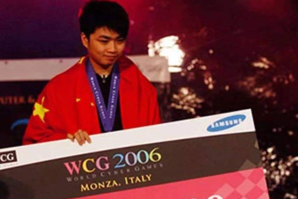 �˻�sky������ĸ������� ����Ϊ�й��羺Ȧ�еı���