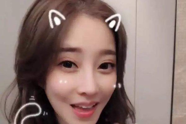 ����İİֱ����������¼� Ϊʲô���뿪İİ��