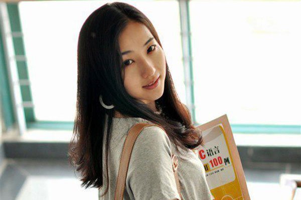 ����������˭ǣ�ֵ� ��ǣ�ֳɹ�����138�ڽ�Ŀ