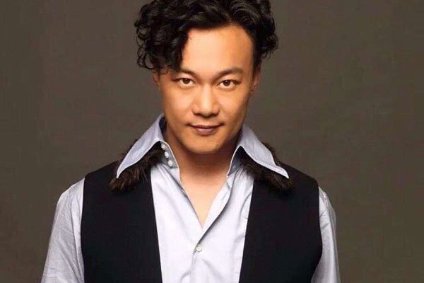 ����Ѹ�����¼�ʼĩ ��һ����������̨��������