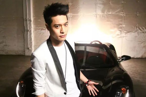 周汤豪个人资料帅到分手合作女主角是谁