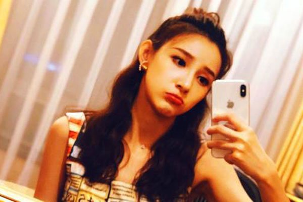 ������Ӿ������������Ƭ �ͼ�����ȴ�����ߺ�