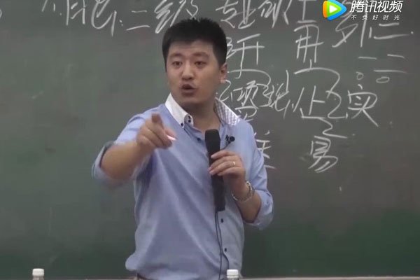 张(zhāng)雪峰最火的四个视频(pín)是什么 有人说不(bù)过是装逼罢了