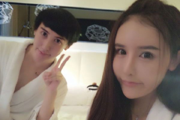 蛇精男刘梓晨个人资料照片 居然还能找到女朋友