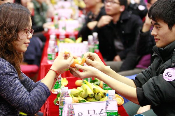 ���׺�����һ�㲻������ϵŮ������Ϊʲô ����̫�ż�