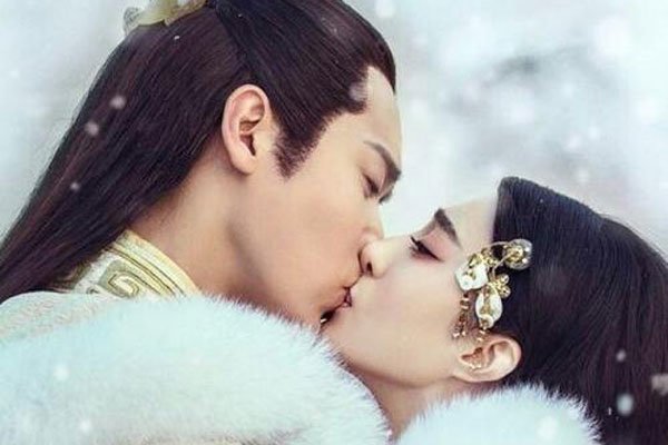 高云翔前妻是谁?为什么离婚 根本就比不上董璇