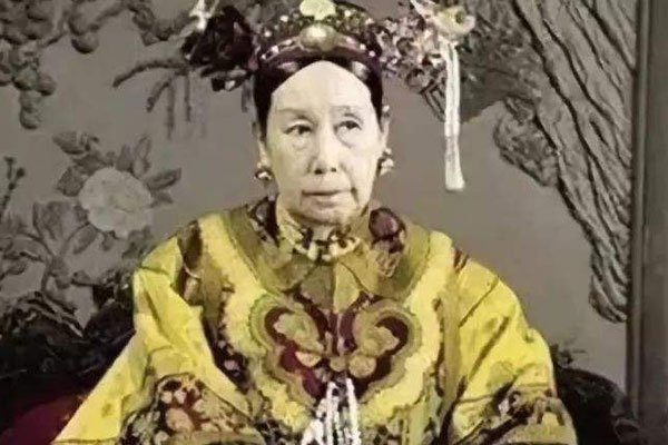 慈禧太后是怎么解决生理需要的 有什么不一样的私生活
