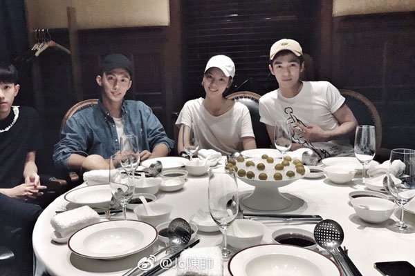 �����ϻƾ��ʵ����ô���� ���ǣ���������Ů