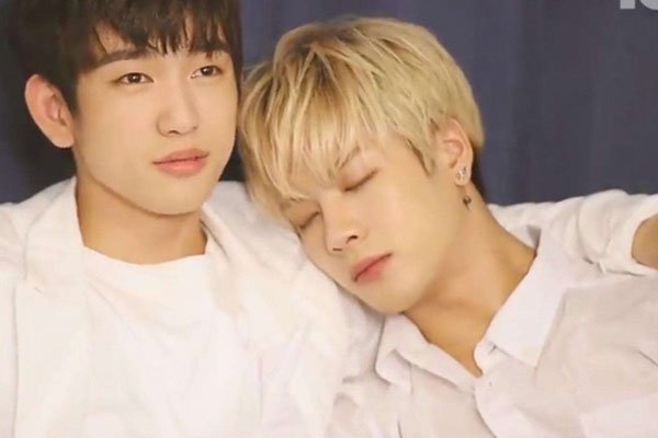 ���˶����ζ�����¼� ��ĸ��Ӧ��ôǿ��