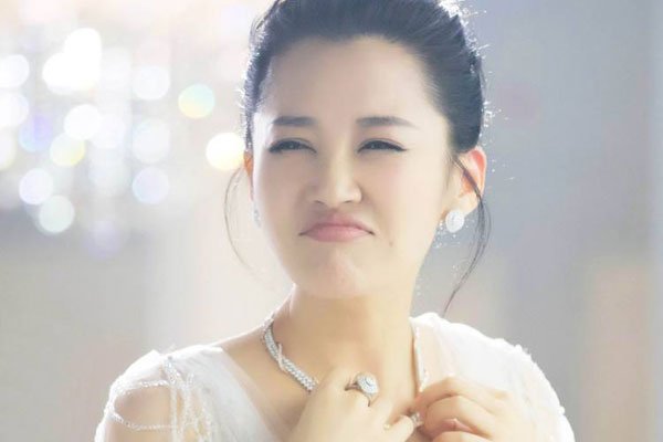 ����ֻ��һͷ������� ����ѩ��ҧ����������ô����