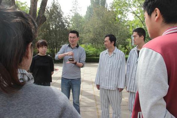 �뽨�������Ƿ������ ������ƭ�Լ������˹�˾